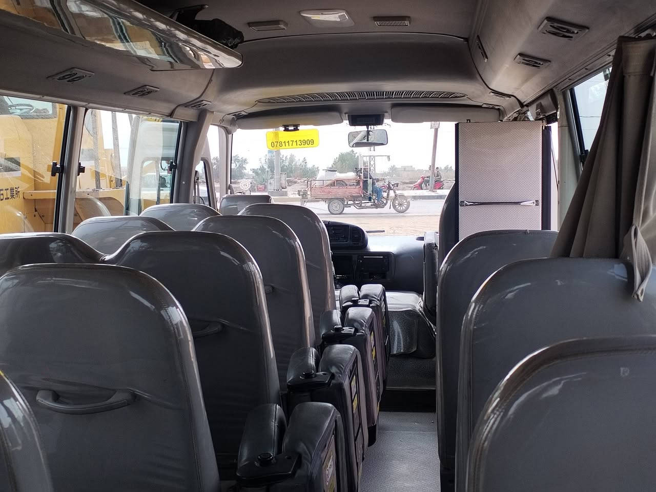 السلام عليكم 
كوستر موديل 2016
كفاله عامه كشن ستاركس سله داخليه درع خلفية مايك بلادي مكينه وكير واكسن كفاله عامه السياره بأسمي رقم انكليزي مداور ثاني يوم
***********
