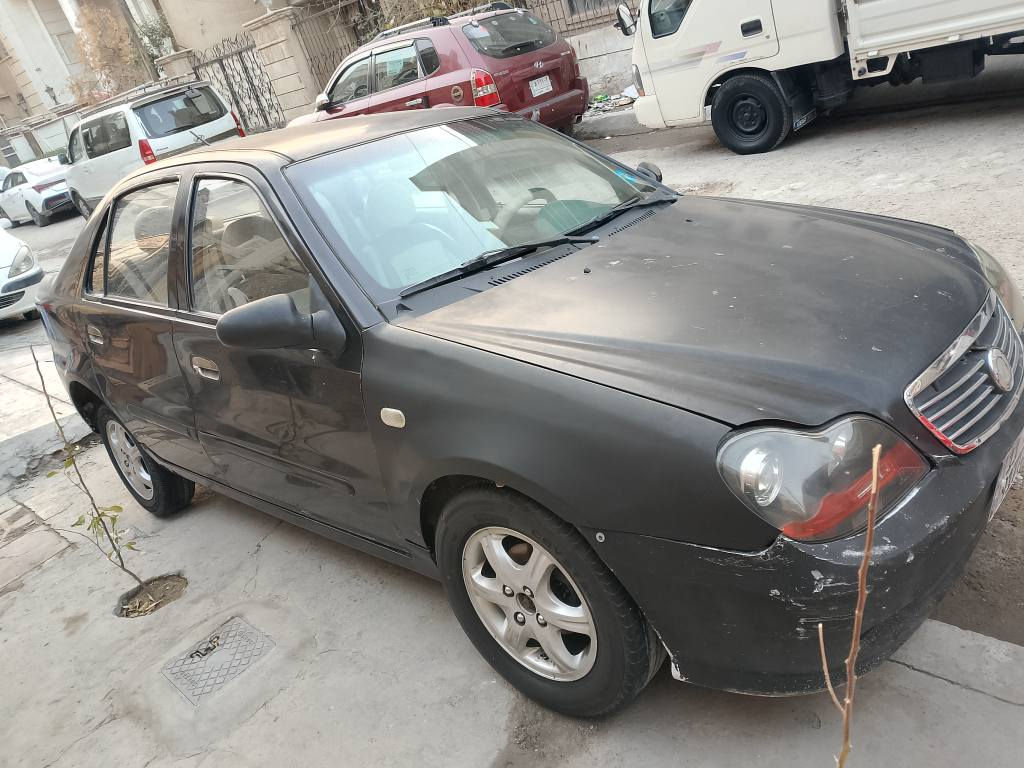 السلام عليكم..
جيلي سي كي على وضع الشركة موديل 2007 استيراد خاص ماشية 56 ألف حقيقي الكير والمحرك والداخل والخارج مكفول ما عدا جاملغ امامي مبدل نفس اللون فقط انطخت وتبدل وطخة صغيرة يم الدعامية الخلفية
جام اوتوماتيك سنتر لوك سويجين شركة وياها سيارة عالبلاد بفضل الله سعرها 40 ومجالها قليل كلش مكاني بغداد واي استفسار الاتصال على هذا الرقم *********** بغداد, العراق
