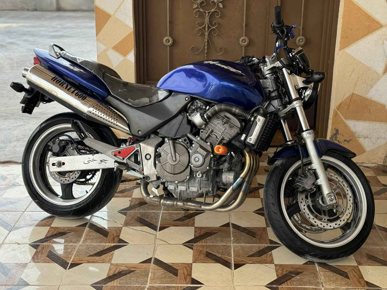 دراجة 600 هورنيت ، شرط محرك من زاخو للفاو وين ماتريد روح افحصو ، أوراق اصلية موجودة ، سعرها 19 و بيها مجال و اراوس مع Cb400 حسب النظافة ، مكاني كركوك داقوق


**إذا كنت صاحب هذا الإعلان وتريد حذفه لأي سبب، رجاءا أرسل رسالة إلى الدعم الفني**