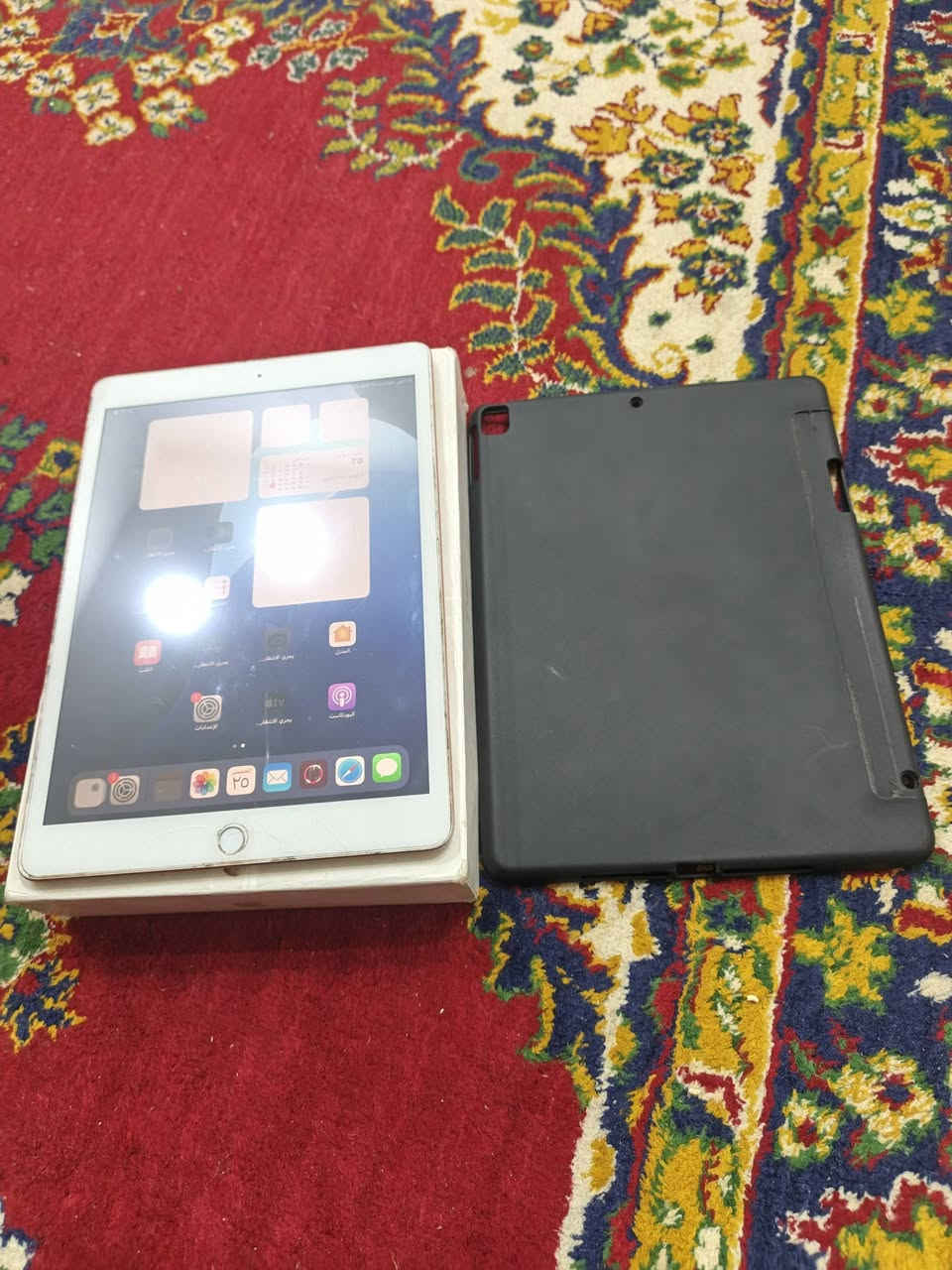 السلام عليكم ايباد7ذاكره128مبدل بطاريه وحساس وايسي الجهاز شغال دراسه والاعاب الكارتونه مالته ويا اب 100وبي مجال قليل  مكاني حي ميسان ***********
