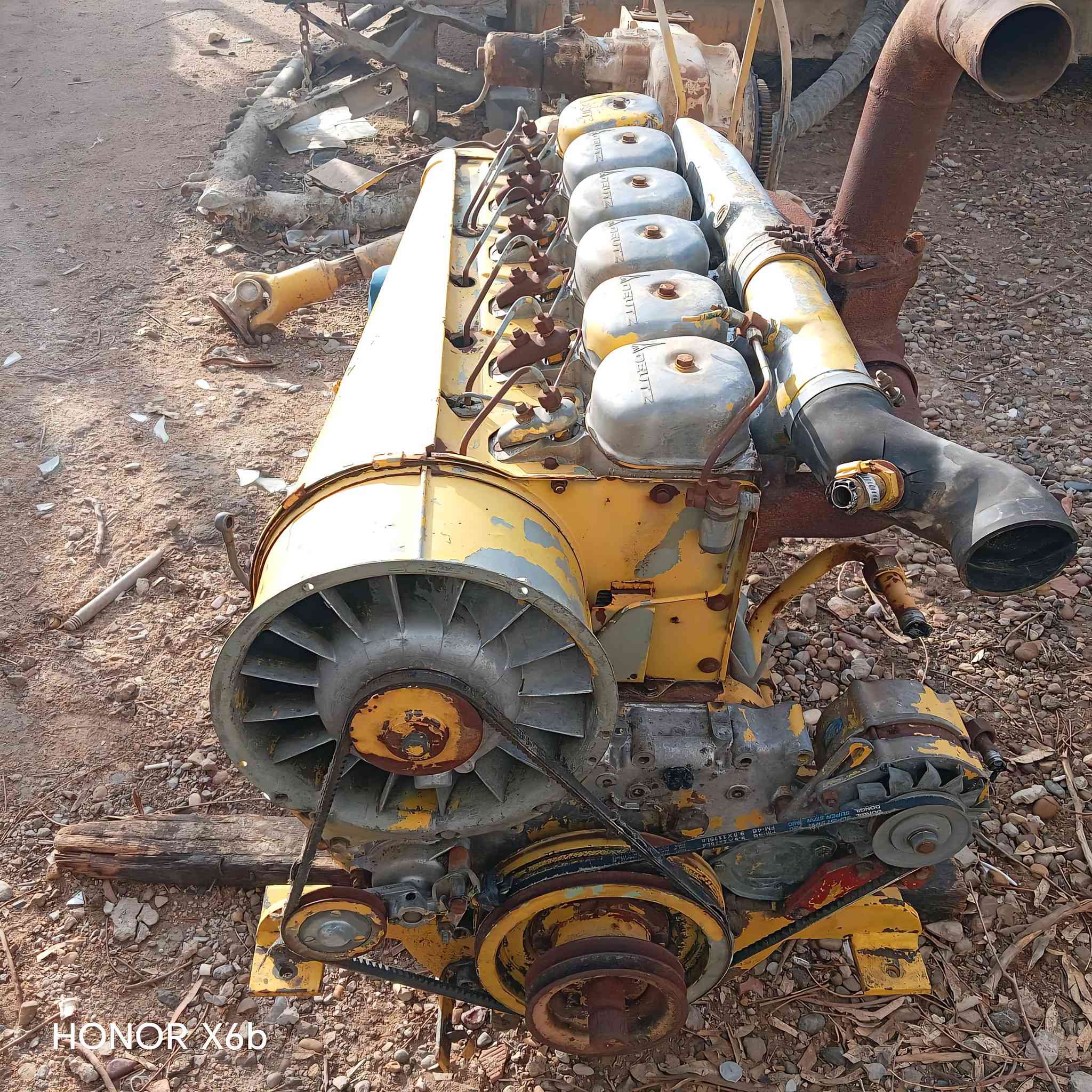 سلام عليكم
محركات دويز عدد 2 للبيع 
6 سلندر 
محركات نضيفه جدا مثل ما موضح بل صوره لا مصبوغ ولا شي بعدهن بصبغ الشركه
مكان الانبار الرمادي 
للاستفسار اكثر الاتصال على الرقم 
***********
