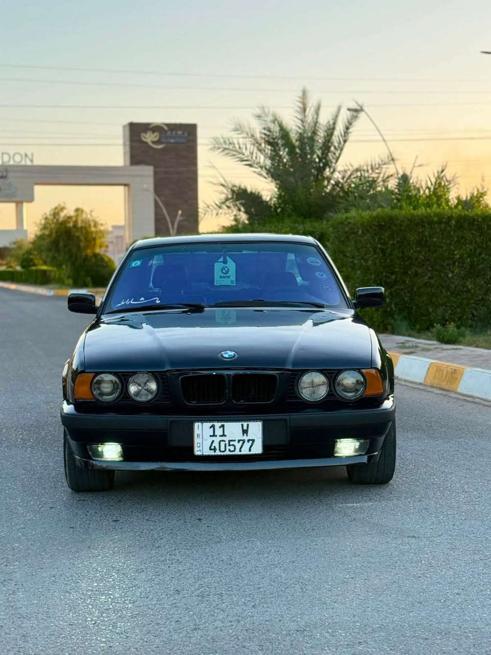 سلام عليكم بي ام525اصل موديل1991رقم بغداد انكليزي سنويه 31محرك مسكر  فانوس كير وتماتيك بجم عريض فتحه سقف تبريد شغل شرط السياره فقط صبغ جماليه بدون ضربه او خياس صدر جديد غرفتها جديده كهربائيات بلادي كشنات جلد بلادي 
السعر64يرهم مراوس ***********
