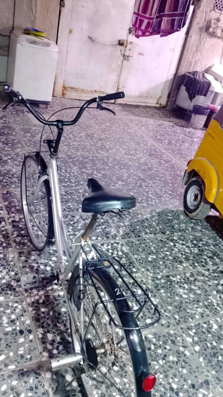 سلام عليكم شباب بايسكل بناتي للبيع حجم26 نضافه60% بكاني بغداد الرشاد سعر 80 وبي مجال


**إذا كنت صاحب هذا الإعلان وتريد حذفه لأي سبب، رجاءا أرسل رسالة إلى الدعم الفني**