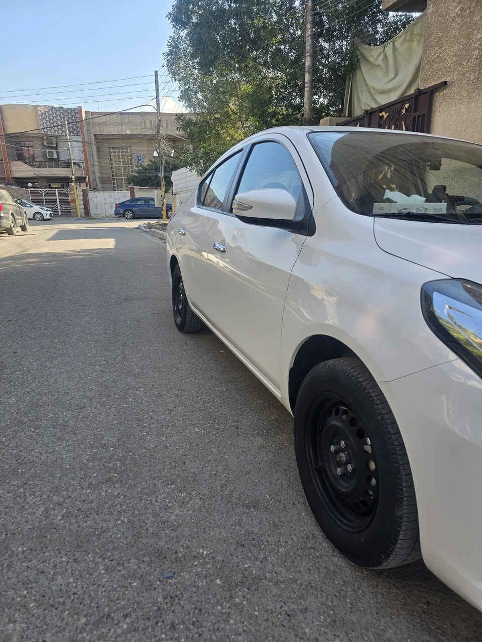 السلام عليكم ورحمه الله وبركاته حياكم الله اخوتي للبيع نيسان صني موديل 25 ماشي 34 مقابل الزياده مكفوله من الحار والصبغ فقط بها بارد بين الجاملغ والباب عله كد شبرين رقم اربيل بسمي تريد تحويل تريد وكاله اني حاضر مكان السياره بغداد الكرخ السعر 126 وبيها مجال شيء قليل ***********
