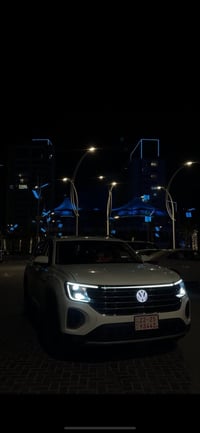 اطلس 2024  بدون دواخل  بدون ايرباك  ماشيه 30 الف  السعر 290  بيع مستعج...