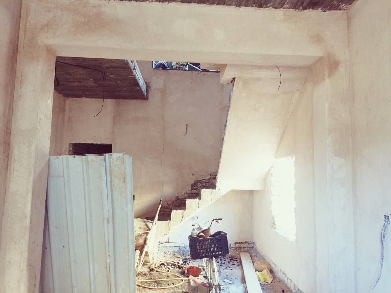 سلام عليكم لباخ متفرغ حاليآ .شرط عمل نضيف 100%100 ولاتزام بلعمل
.اشتغل جميع البخ لط وجص وبورك. وجهات لبخ ديكورات وصبغ .مكاني كربلا هذا رقم الموبايل. ***********تصل وبيك خير وتدلل ☝️
