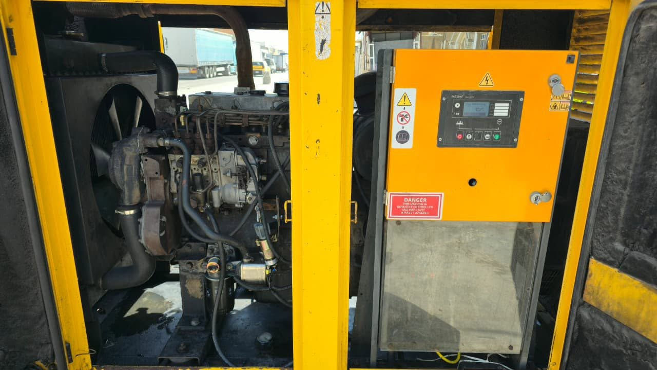 سلام عليكم
مولد 65kv محرك ٤ سلندر سوبر بيه بخار  للبيع الكاتم نضيف راديتر جديد برودكشن حمايه جديد   مكانهه بغداد جميله


**إذا كنت صاحب هذا الإعلان وتريد حذفه لأي سبب، رجاءا أرسل رسالة إلى الدعم الفني**