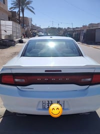 جارجر خليجي ٢٠١١ السياره بيه تبديل باب السائق فقط كير مكينه تبريد كله ...