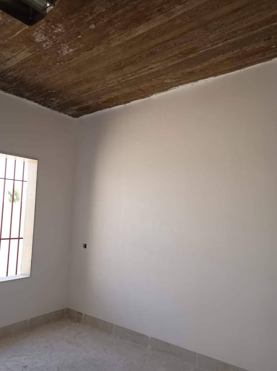 سلام عليكم لباخ جص مخمور جص الموصل جص اسمر شغل درجه اوله كرسته وعمل وبس عمل متفرغ اتصال ***********
