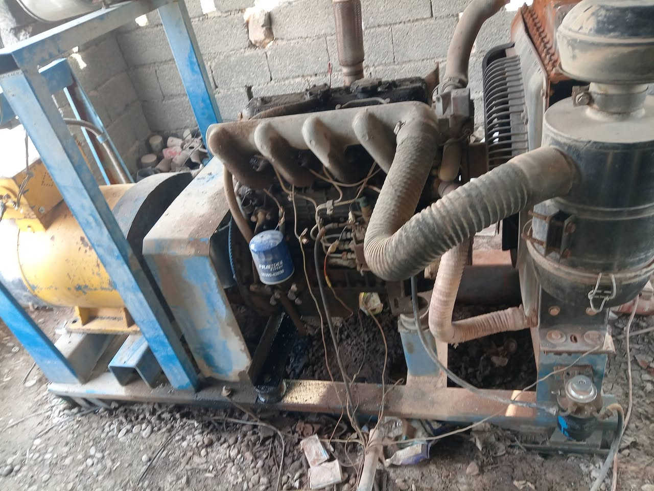 السلام عليكم  يوجد مولد للبيع دايو 4 بستم بل شرط راس توليد 37 كيفي + شاشه تشقيل ذاتي ***********
