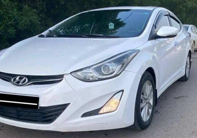 #السعر((100)) بيها مجال قليل متوازي على البيع للضروف احكام
النترا موديل 2015 خليجي فول مواصفات عدا البصمه 1/1
مكينه 1800 دوش فتحه سقف اشاير بالمري شفط كهرباء قطعتين تبريد فول تحكم استرين لد امامي 
رقم جديد بسمي هزه جديده
مكان السيارة النجف الاشرف
رقم الهاتف / ابو امير ***********
