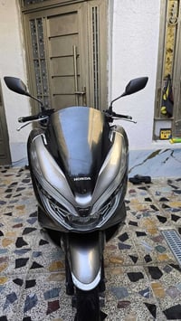 PCX جيل الثالث ياباني موديل 2020  بصمه للبيع  الدراجه مكفوله كفاله عام...
