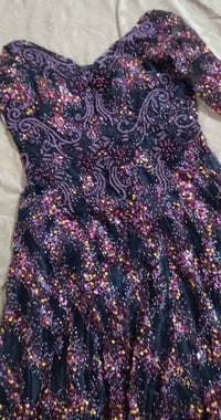 ملابس مستعملة • فستان المناسبة • ٤ فساتين