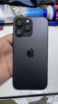 أيفون 14 برو ماكس ذاكره 256 بطاريه 80 الجهاز مبدل شاشه وصط وبيها شعرور...