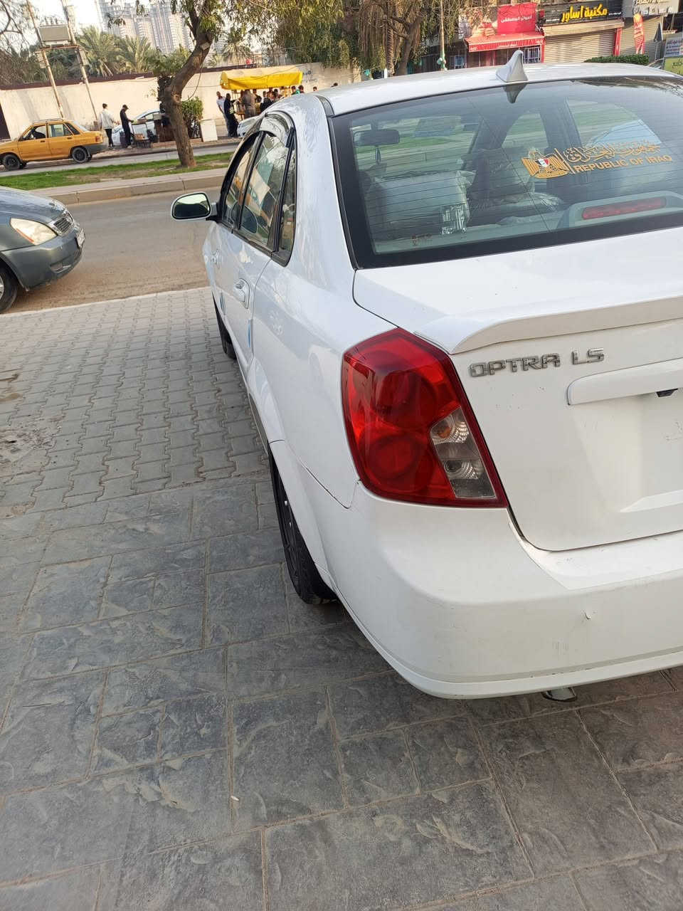 السلام عليكم ابترا 2011 نضيفه صدرتخم تاير تبريد تتفئ ماشيه 114  83بيهه مجال شي بسيط مكاني الدوره السياره بسمي مال بيت مامتعوبه ***********
