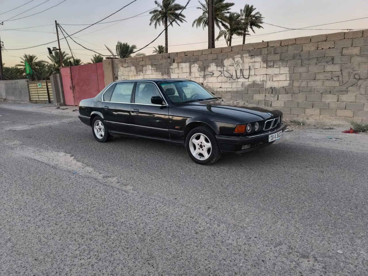 للبيع بي إم حجم 730 رقم بابل مشروع وطني هزه جديده سنوية لغاية 30 سعر 38$ موبايل *********** مكاني بغداد سياره فول مواصفات محرك وكير اوتو ماتيك مكفولات مكفوله من ضربه وتبديل والخياس صبغ جماليه دواخل فول نظافه كشن كهربأء جلد بطاين كلش نظيفه كهربائيات كلهه شغاله فتحه سلايد سنتر لوك اطارات نظيفه دبل جكمجه
