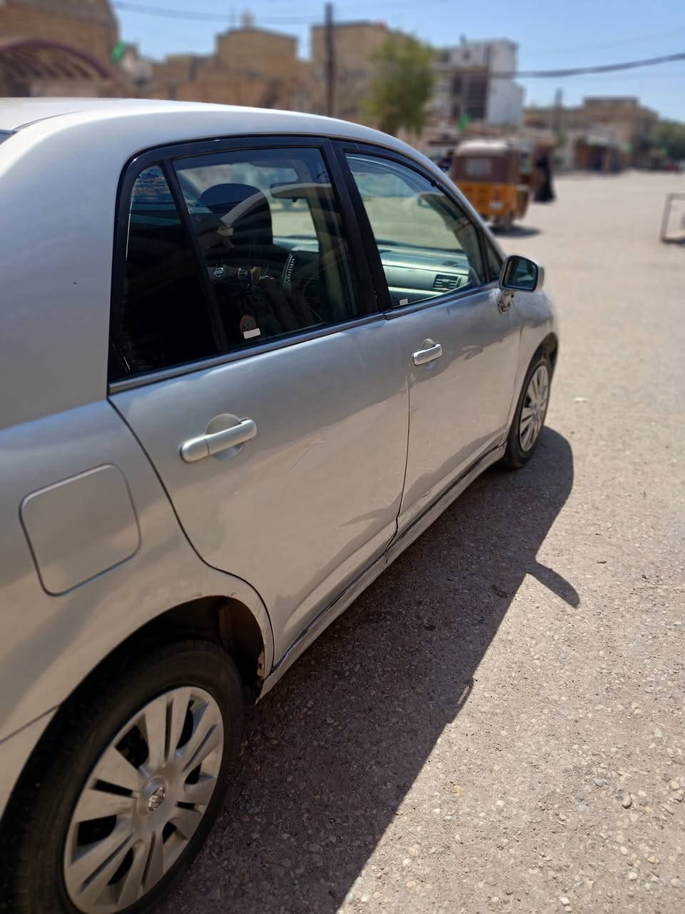 السلام عليكم
نيسان موديل 2008 وأرد امريكي 
محرك 1800 وكير at
رقم قادسية نكليزي هزة جديده سنوية ل ٣٠ 
السيارة مرشوشه صبغ حزام جاهزه سيارة 
مكان السيارة واسط الكوت مركز مدينه 
***********.    ... (سعر ٦٥ )
