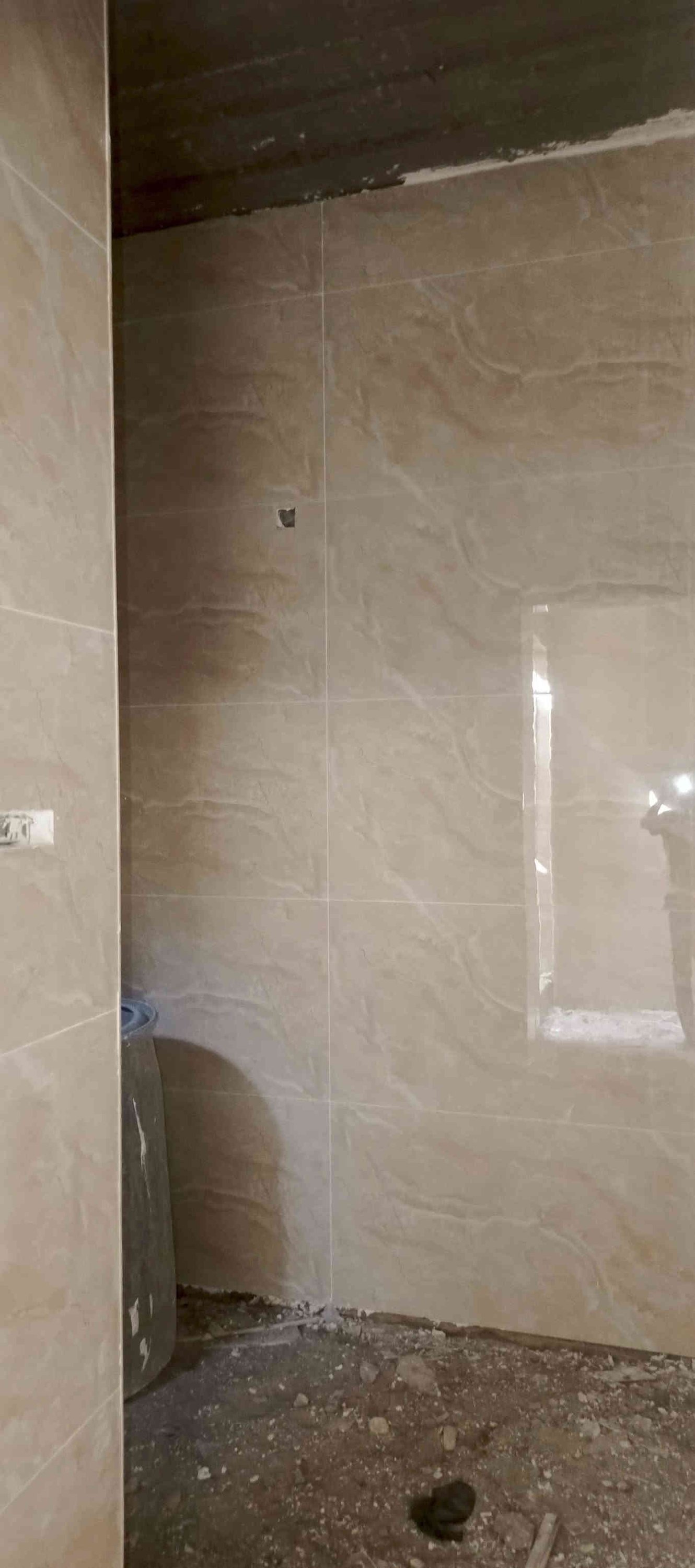 خلفه سيراميك شغل درجة أولى من سماوه متواجد حاليا في البصرة لتواصل ***********
