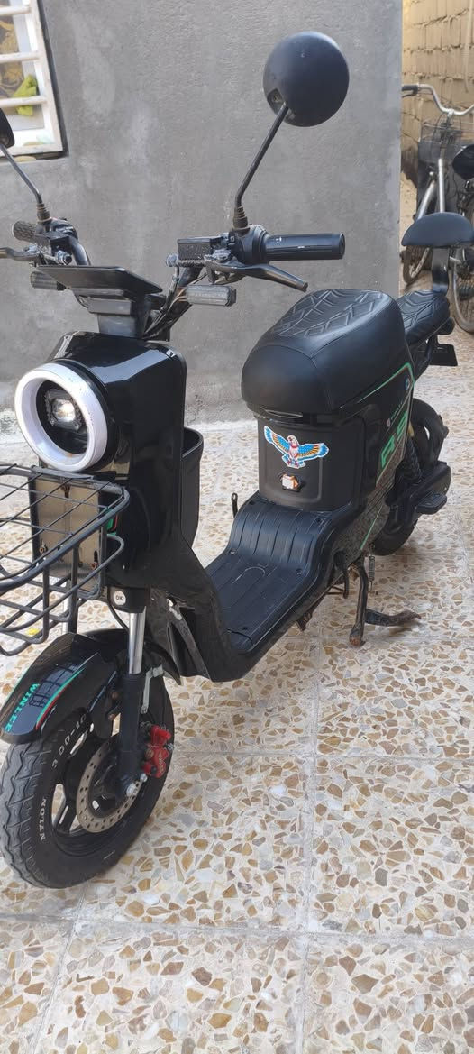 للبيع دراجه R9 
استعمال قليل دراجه ما متعوبه كامله كهربائيات كلها شغاله بطاريات بحاله جيده سعر 375 وبيه مجال للشراي


**إذا كنت صاحب هذا الإعلان وتريد حذفه لأي سبب، رجاءا أرسل رسالة إلى الدعم الفني**