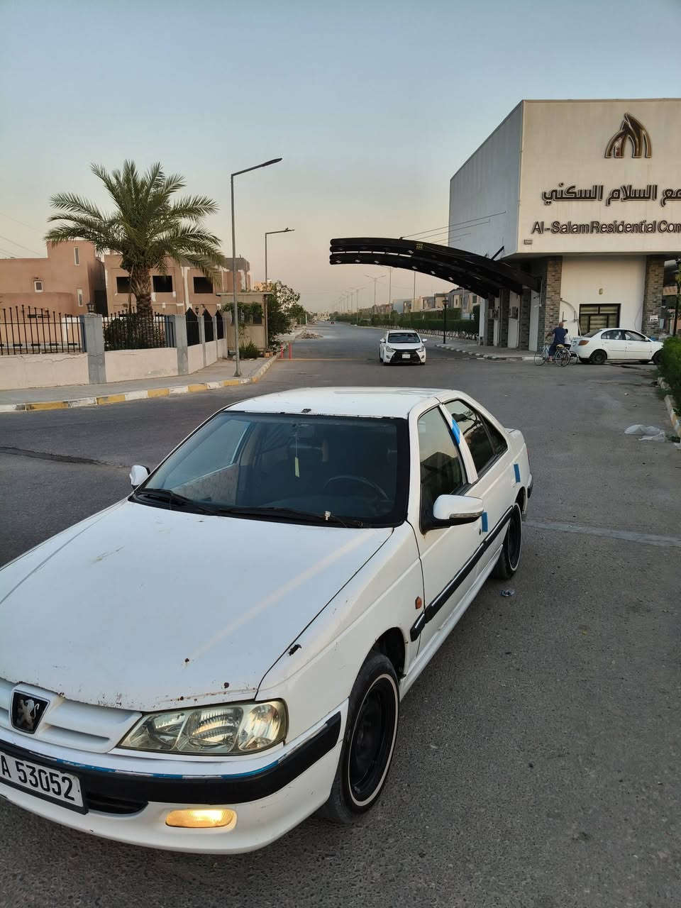 سلام عليكم
بيجو بارص للبيع 

مديل 15

مكينه جديده 

كير جديد 

رقم نجف دولي 

حداديه من الدعاميه  للدعاميه كلها جديده

تبريد ثلج 

تخم بلك جدد

تخم بخاخ جدد 

عبوه بانزين جديده 

كهربايات كلهاا شغال 

السياره متعوب عليه بشكل 

جاهزه عله اخر حبايه 

بيها جاملغ خلفي بي ضربه ومعمر فقط 

مكاني النجف 

***********
