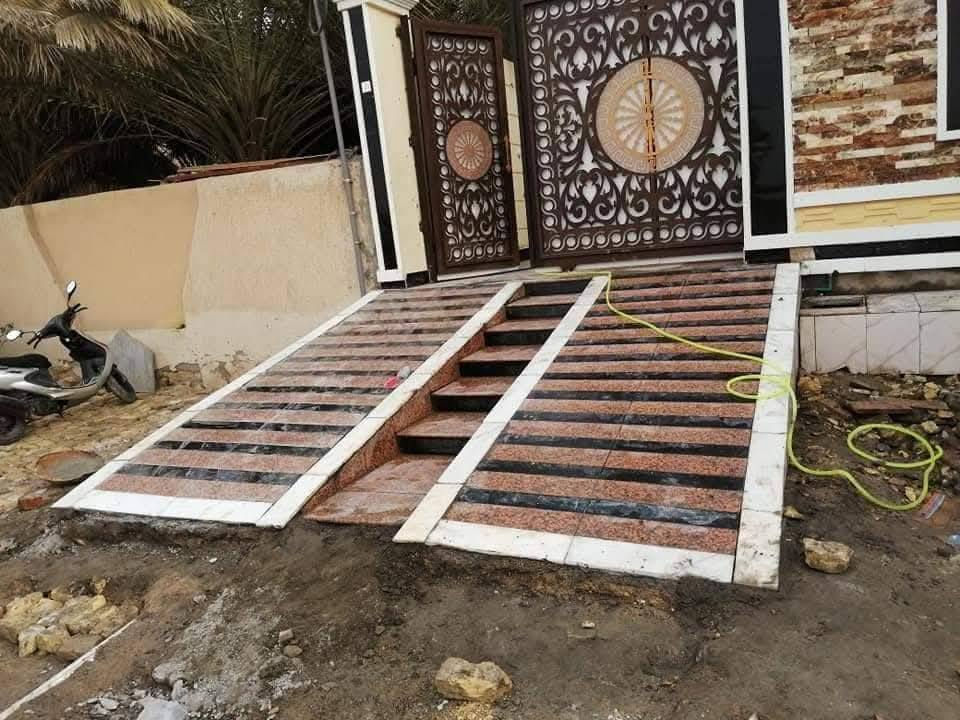 عمل مقاولات والسيراميك والواجهات اخوكم من الناصريه مركز *********** وتساب
