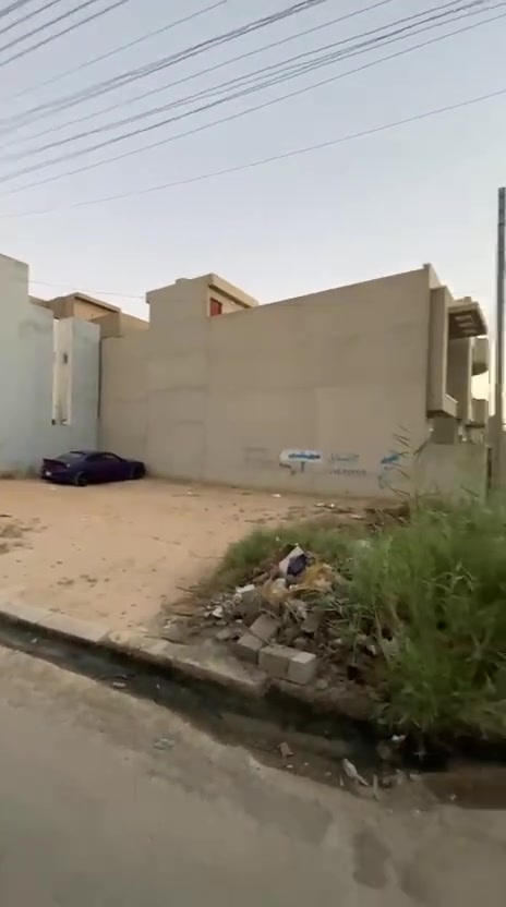 ارض ركن  للبيع
 في حي الحدباء ج
المساحة 238.66 م مربع 
للاستفسار الاتصال على 
***********
***********
