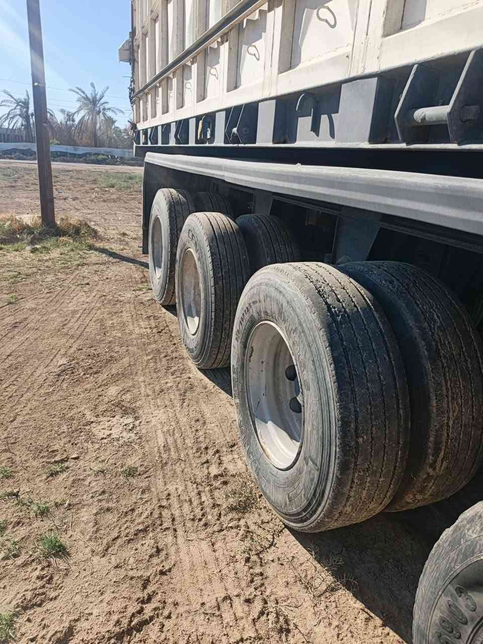 ياالله
سلام عليكم عربانه للبيع
قلاب 4محاور شاصي 16 دنكير 14
تخم تاير تخم بريك هوه جاهزه عربانه مكفوله
السعر 250اوبيه مجال للشراي 
*********** /مكانه بابل
