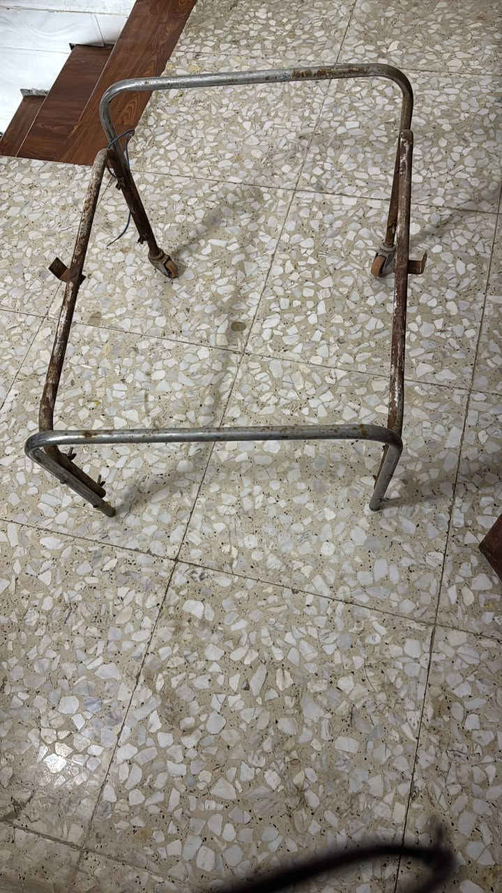 اغراض البيع كلمن وسعر الي يشتري يدخل خاص


**إذا كنت صاحب هذا الإعلان وتريد حذفه لأي سبب، رجاءا أرسل رسالة إلى الدعم الفني**