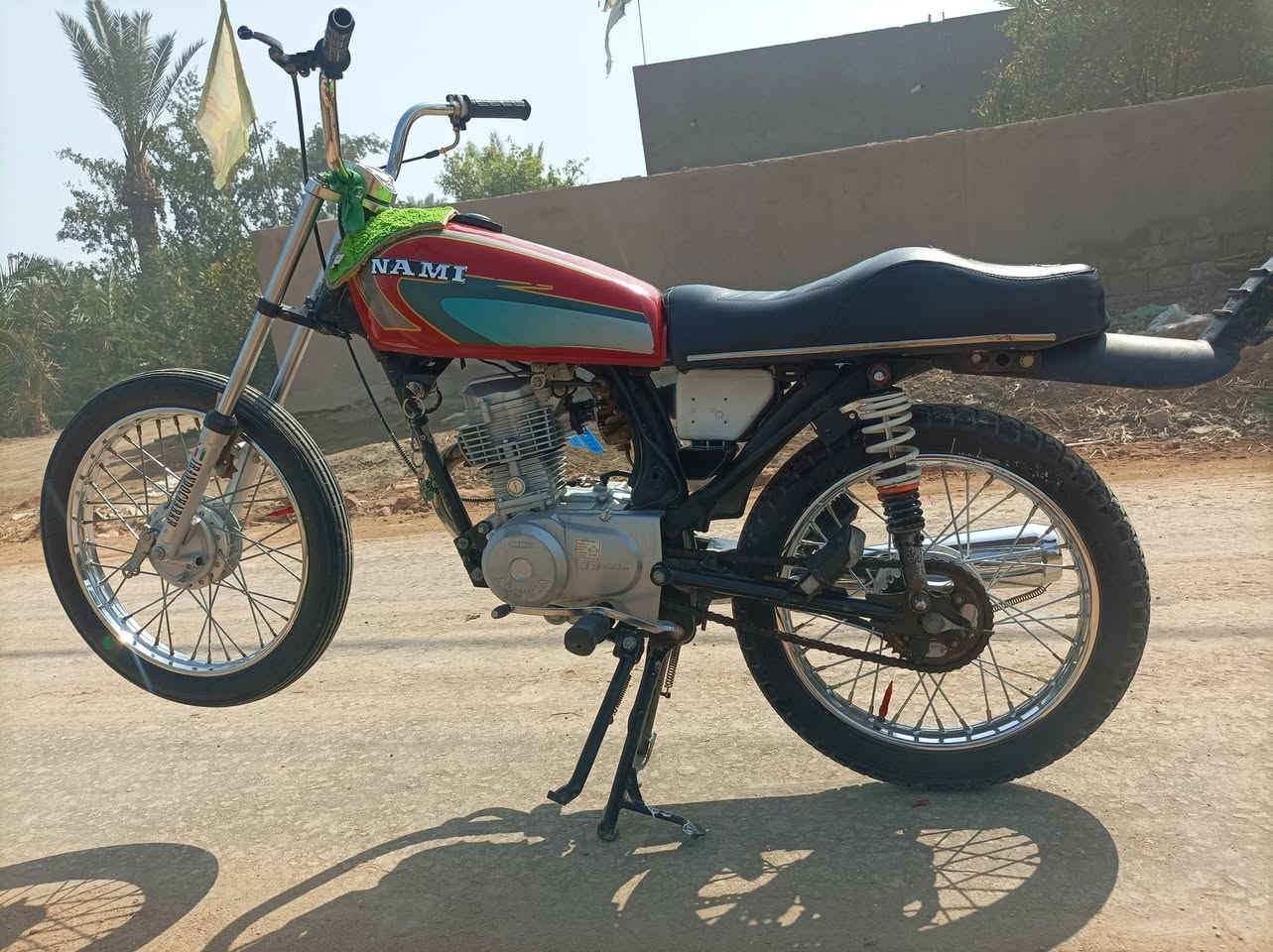 سلام عليكم شباب دراجه كلك كلك لبيع  موديل ٢٠  العنوان نجف طريق عباسيه حريه السعر ٣٦٠ وبيه مجال والشراي بي خير ويدلل رقمي ،***********
