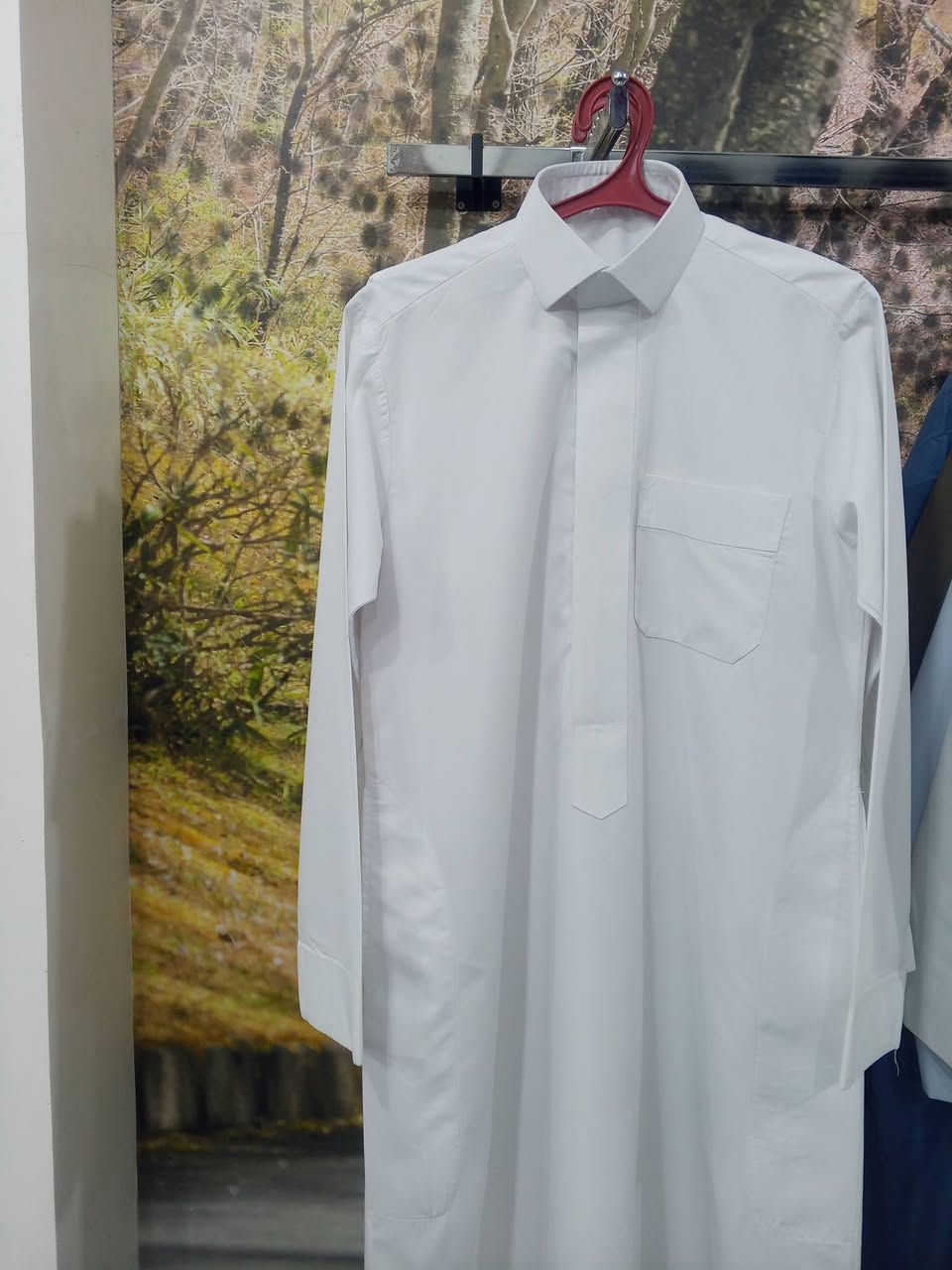 تم وصول دشداشه خليجي باله. السعر 10 الف. العنوان. جزيرة الرمادي. بداية سدة البوذياب قرب المحافظة و دار الضيافه بجانب مكوى الرافدين. عبدالله للزي الاوربي. للتواصل خاص أو واتساب ***********
