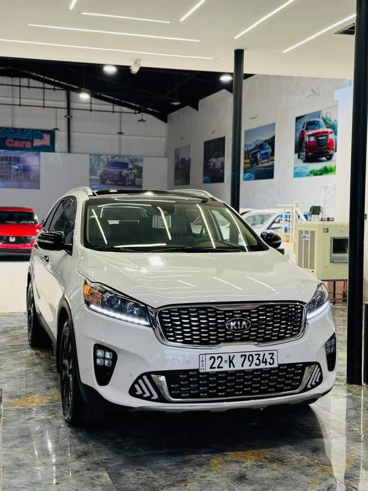 ✨ للبيع | Kia Sorento 2020 | وارد أمريكي | فول EX مواصفات ✨
🤍 اللون: أبيض صدفي
🇺🇸 الوارد: أمريكي
⛽ المحرك: V6 (6 سلندر)

المواصفات:
✅ تشغيل ودخول بصمة
✅ شاشة كبيرة
✅ مقاعد جلد مع تدفئة
✅ بانوراما كاملة
✅ 7 ركاب
✅ حساسات أمامية وخلفية
✅ صندوق خلفي كهربائي
✅ مثبت سرعة ذكي (Smart Cruise Control)
✅ نظام تحديد المسار (Lane Assist)
✅ شاحن لاسلكي

حالة السيارة:
🔹 الضرر: ربع البنيد فقط.
🔹 الجاملغ بارد.
🔹 السيارة نظيفة جداً، استخدام مرتب، جاهزة للاستخدام ولا تحتاج أي مصروف.
🔹 الفحص خير دليل على نظافة السيارة.

💰 السعر: 23,000 دولار قابل
للاستفسار ‭***********‬
