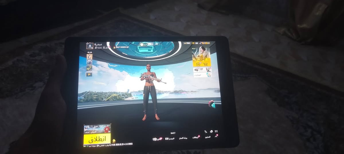 ايباد 9ذاكرة 256
بوبجي 60 فريم ابد ما يعلك 
الايباد مبدل بطارية فقط 
السعر 250 العنوان بغداد الشعلة او الكاظمية 
***********واتساب
