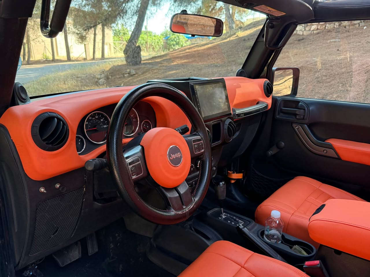 Jeep Wrangler 2012 
جيب رنكلر 2012 لون حشيشي

الضرر جاملغ و شبر بل بونيد صبغ 
 
 
مكان السيارا دهوك
السعر 138 ومجال بسيط
للستفسار//
كورك: ***********
اسيا: ***********

موصفات //
Sport
مكينه 6 سلندر 3.6 ارغب مكينه 
داخل جلد
داخل برتقالي
فول تحكمات ستيرن
شاشه
كامرا
ويلكب كروب
ليتات عدسه 
دعاميه روبيكون
تايرات جبلي دهوك, العراق
