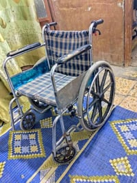 عربانه مستعملة البيع سعر ٢٥وبيها مجال الاشراي يتصل ٠٧٨٢٥٨٣٦٨٨٨