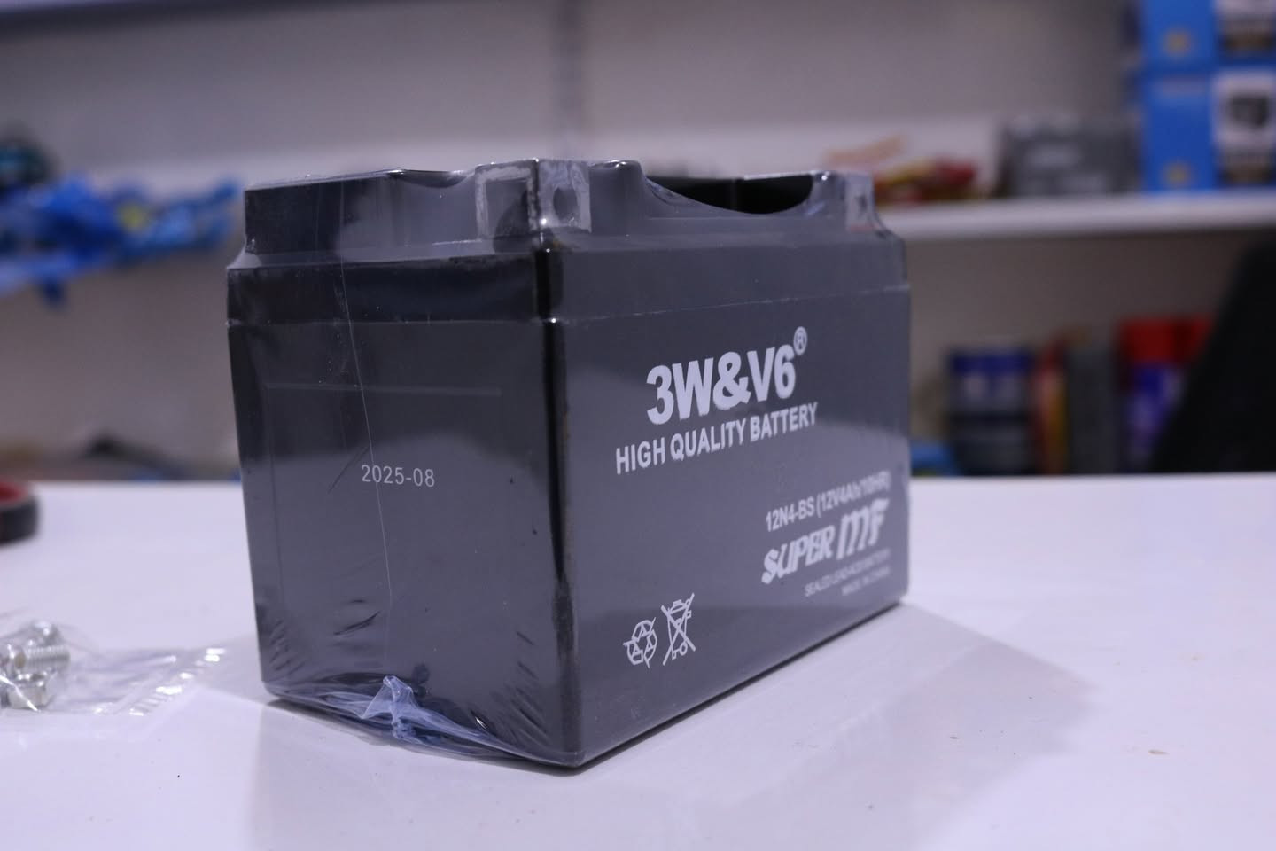 🔋 يتوفر لدينا في الورشة بطاريات إنتاج حديث

12 فولط – 9 أمبير
12 فولط – 6.5 أمبير
12 فولط – 4 أمبير

✅ جودة عالية وأداء ممتاز
📍خانقين - سايدين كاريز الاولى - مجاور عادل الحداد
***********
