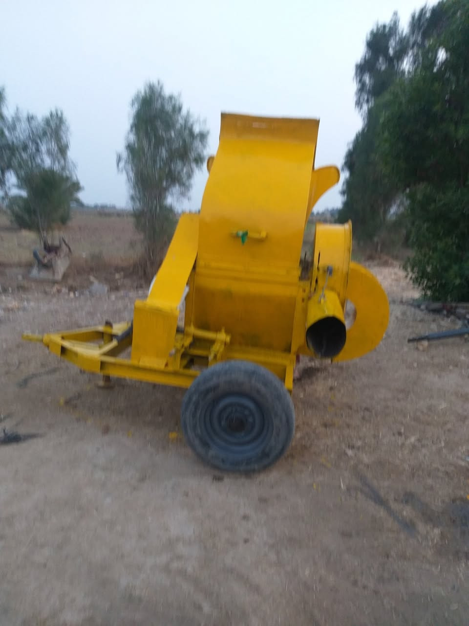 للبيع كاروضه جاهزه للعمل المكان بابل الشوملي الرقم ***********
