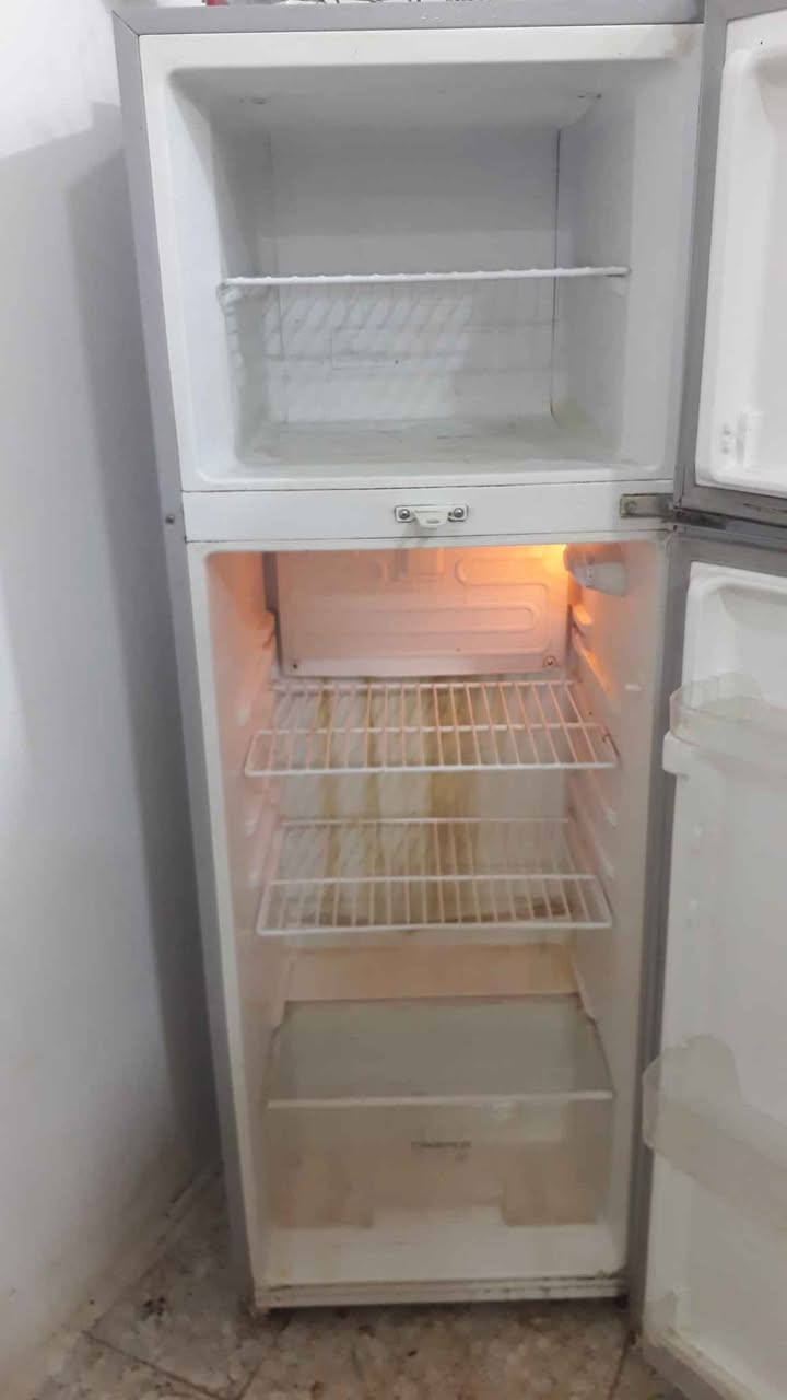 Refrigerator and freezer الفارس, صلاح الدين


**إذا كنت صاحب هذا الإعلان وتريد حذفه لأي سبب، رجاءا أرسل رسالة إلى الدعم الفني**