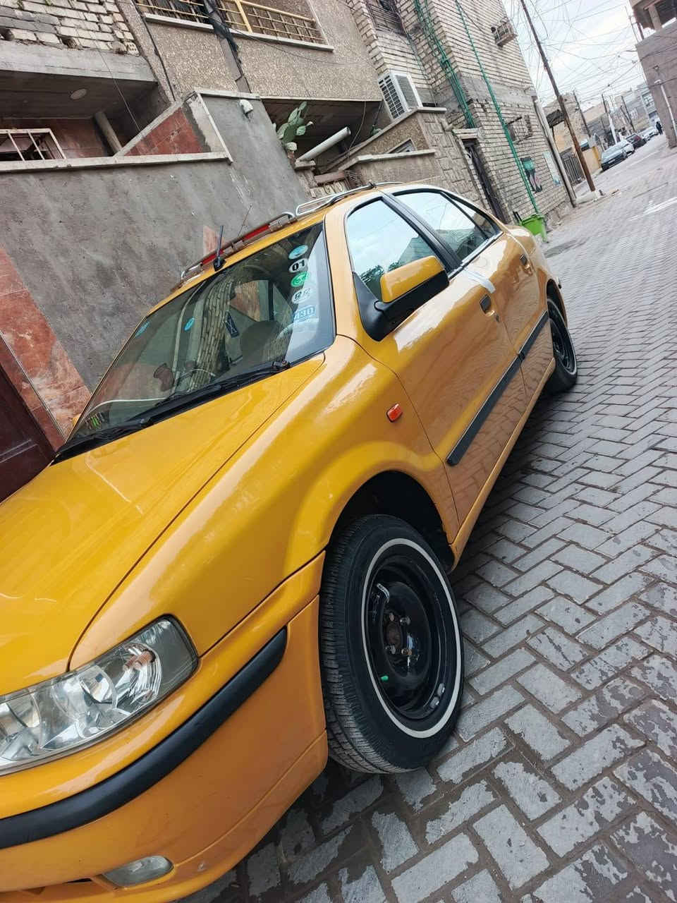 السلام عليكم من رخصة الأدمن سياره سمند 2011مكفوله بس بارد شبر باب الخلفي صبغ شي قليل بلباب السياره كفاله عامه تجي وشوف بعينك السياره احلا من الصور مع هورن بوش اصلي تخم سستم اصلي سيبايه سحاره تخم تاير جديد مكينه كير كفاله تحويل ثاني يوم رقم نكليزي ترايك للبصره العنون بغداد الأمين الثانيه ***********السعر 46
