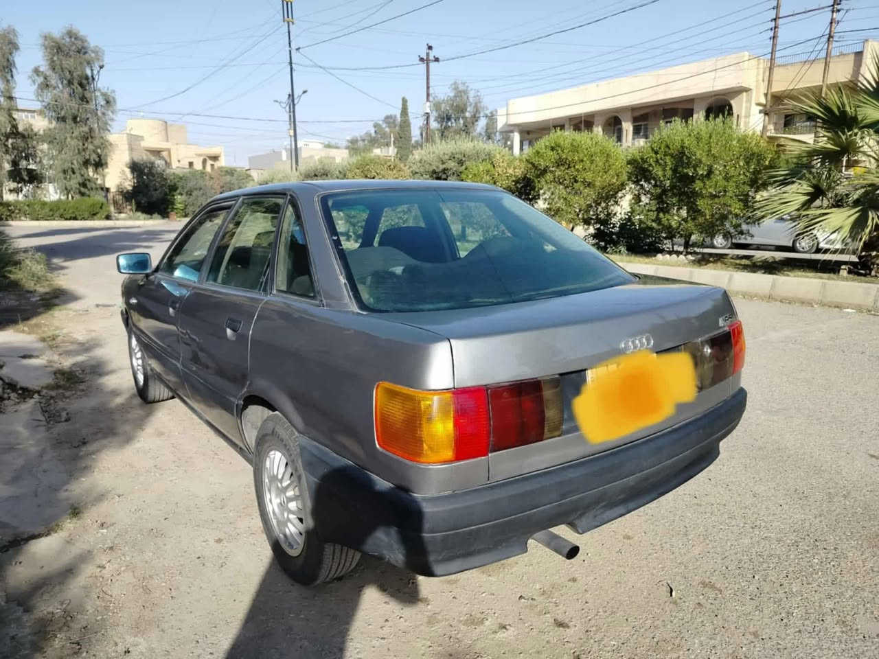 اودي للبيع موديل 91 رقم الماني كركوك سنوية عضم كير ومكينة شرط فول توماتيك تبريد  مصبوغه عام جمالية بدون حادث السعر 34 وبيها مجال قليل للشراي 
***********
