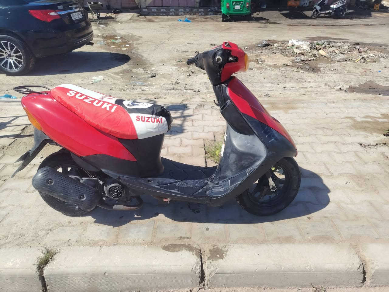 سلام عليكم دراجه للبيع ساسوكي رياضي دراجه شلعه و معدل أوراق دراجه خير من الله كلش حلوه سعر 275 و بيه مجال للاستفسار اتصل *********** مكاني ميسان نهاوند
