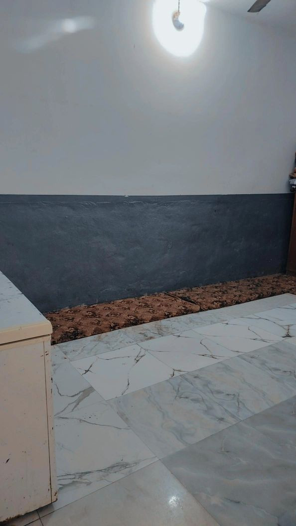 إعادة النشر
بيت زراعي للبيع قرب مدرسة ابي طالب الأهلية
متكون من غرفتين وصاله ومطبخ وساحة زغيرة ومنور بناء نظيف ...  ب٣٥ مليون 
للاستفسار الاتصال ***********
