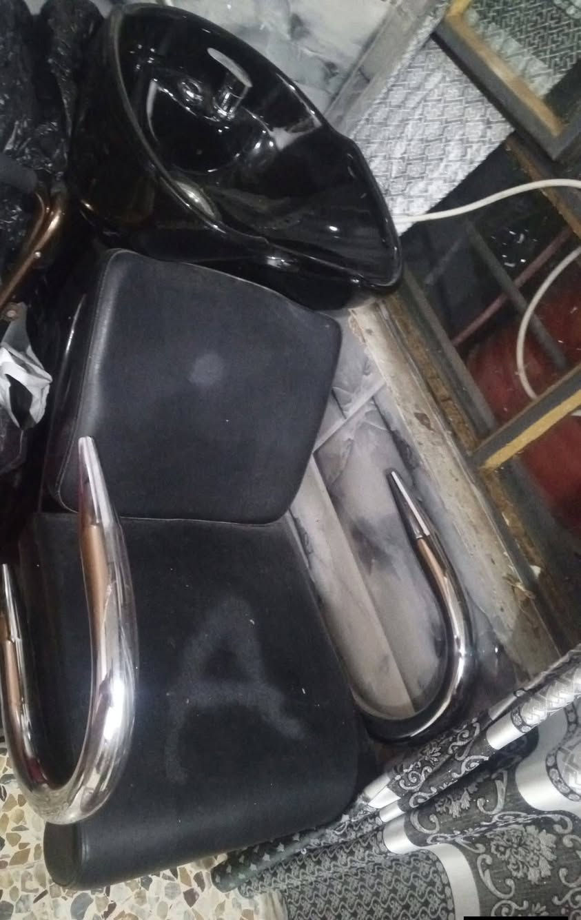 للبيع ***********
