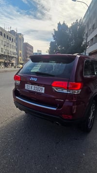 للبيع جيب لمتد بلاس خليجي 2019 كفالة عامة 3 شاشات فول مواصفات 1/1 مكين...