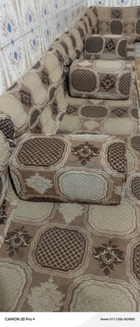 جلسه للبيع السعر٧٥  التواصل على هذه الرقم واتساب ٠٧٧١٤١٧٤٨٠٥