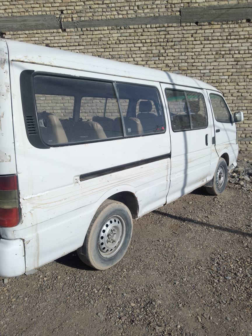 السلام عليكم فتون للبيع 2009 سياره نظيفه دوشمه كهربائيات كلهه شغاله هيئه مصفره رقم صدامي سنويه عظم عاج صاحبهه ماندله كير مكينه اكسل كفاله ***********
