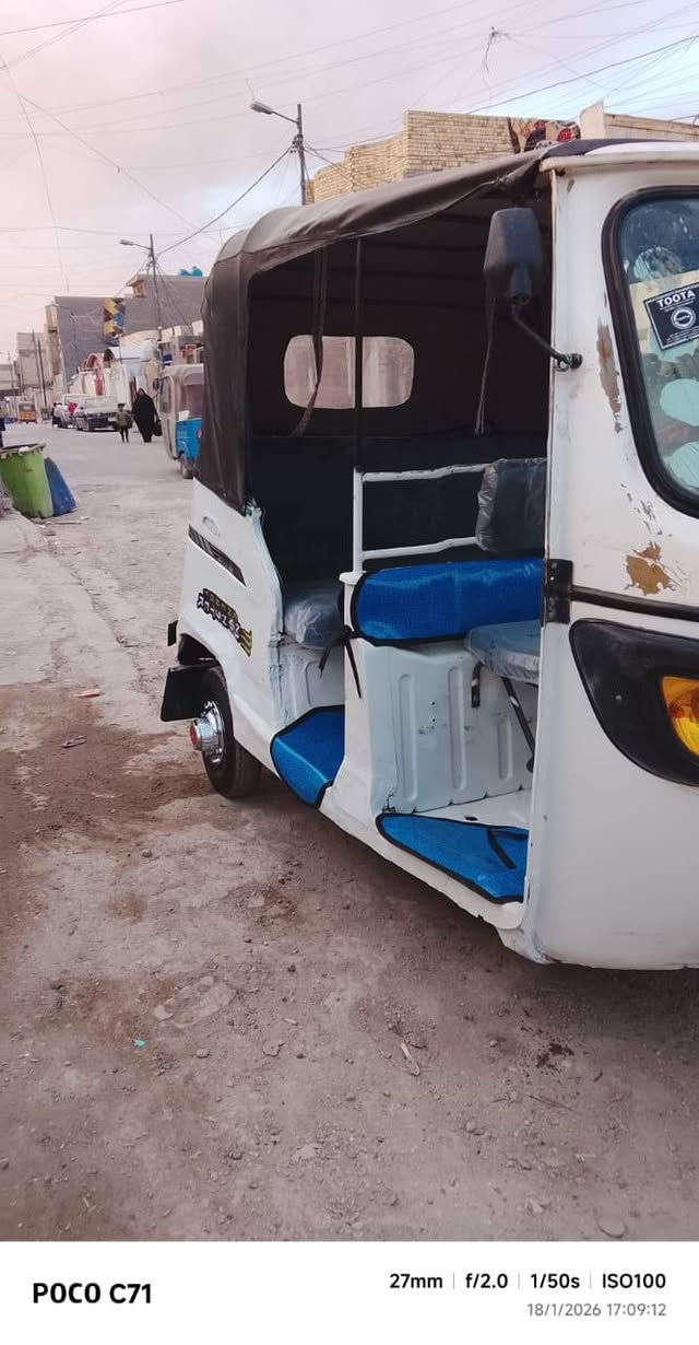 سلام عليكم تكتك تيفي اس موديل ١٧ محرك مال ٢٠ تخم تاير جاهزه من كلشي أوراق اصولي سعرمليونين و٤٠٠ وبيه مجال عنوان بغداد مديبنت الصدر ***********
