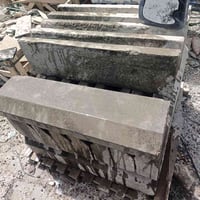 سلام وعليكم رصيف لقطعه متر متوفره كميات  07713257070