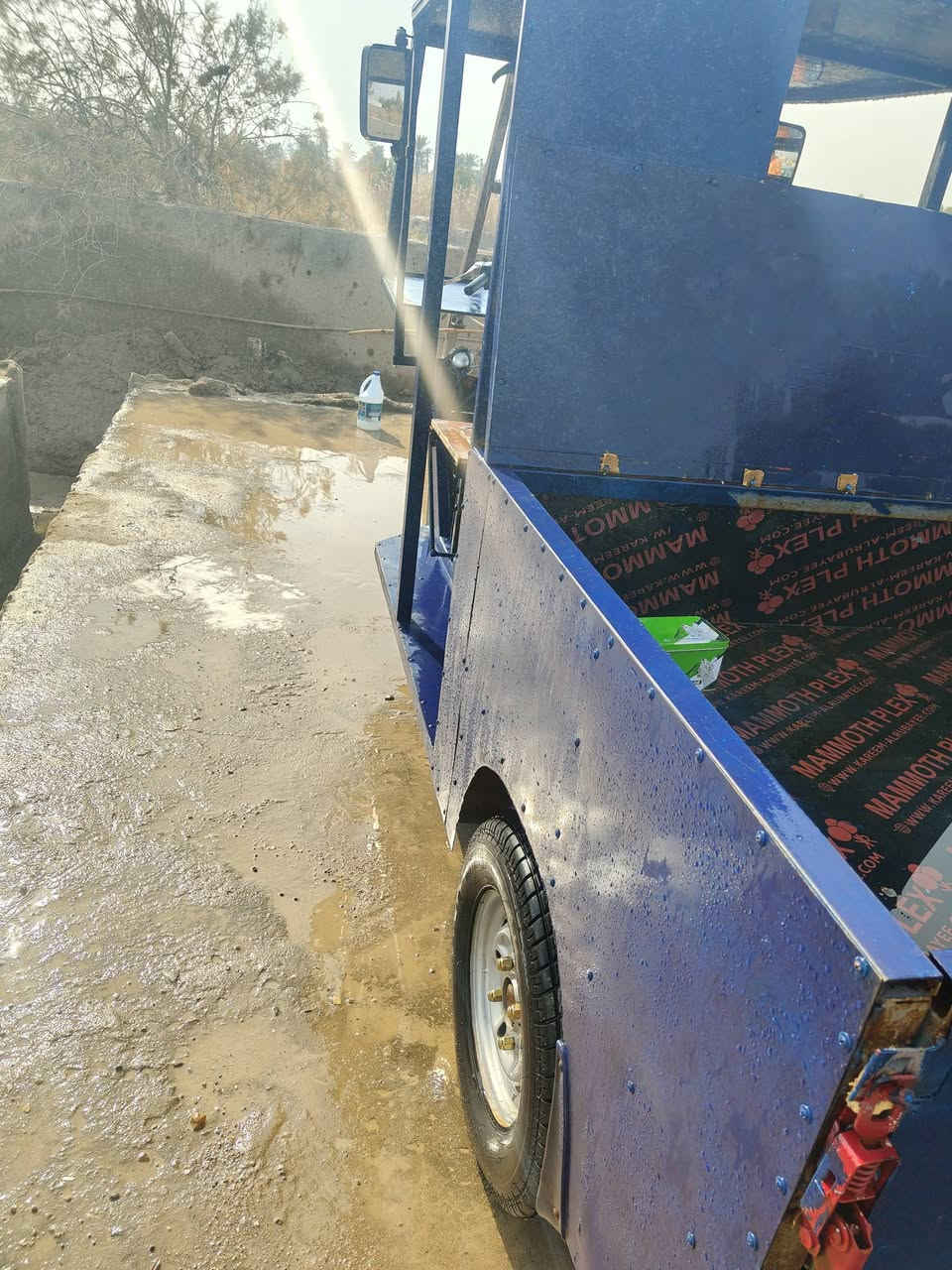 السلام عليكم.. للبيع ستوته صنع عراقي من الطول للطول وكلشي جديد محرك جديد اكسل جديد دبلات جديد تايرات جديد ضفيره كلشي جديد الحديد قوي وجديد للعلم يعني الشاصي تفصال مو مال ستوته .. السعر مليون 500 وبيها مجال حك الجيه
العنوان البصرة أبي الخصيب ليحب يتصل واتساب موجود هذا الرقم
 ***********
الستوته أدوات
