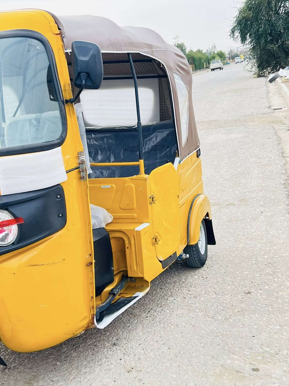 لبيع تكتك موديل 21   رقم وسنويه مكاني لمجر كشره كفاله سعر 6650 ،،***********
