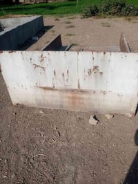 للبيع جكر عموشه سعر 250 وبيه مجال قليل 07836948720 واتساب